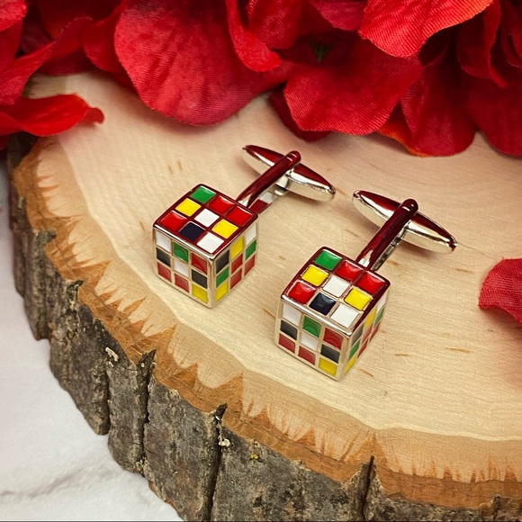Vintage Colorful Rubix Cube Cufflinks - Picture 6 of 16